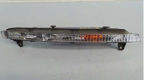 TAMPON SİNYALİ SAĞ 07- AUDI Q7 DEPO 4L0953042