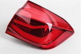 STOP CAMI SAĞ DIŞ BMW F30 BTAP 63217369118