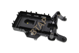 AKÜ ALT BRAKETİ 04-09 VW GOLF5 ORJINAL 1K0915333