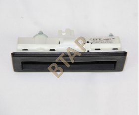 BAGAJ AÇMA KOLU 09-13 VW GOLF6 BTAP 5N0827566