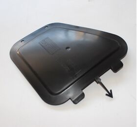 ÇAMURLUK DAVLUMBAZI KAPAĞI ÖN SAĞ BMW F10 OEM 51717187044