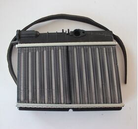 KALORİFER RADYATÖRÜ +AC MNL BMW E34 BTAP 64118351171