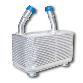 YAĞ RADYATÖRÜ 00-07 BMW X5 E53 BEHR 17207500754