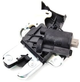 BAGAJ KAPAK KİLİDİ 09-13 VW GOLF6 BTAP 4F5827505D